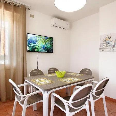 Casa Mina 154 Holiday home Torre Pali